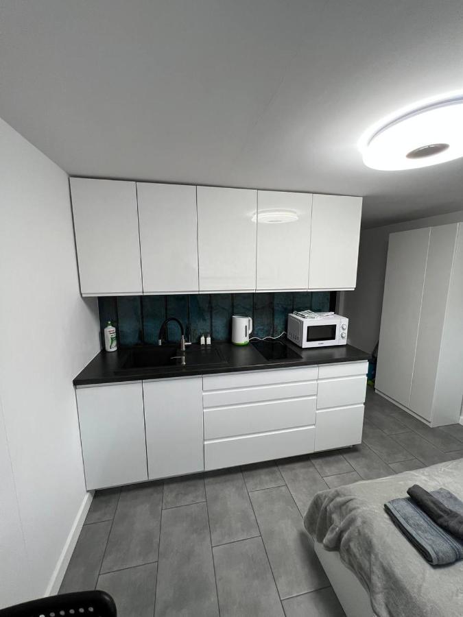 New Apartment On Batorego, Metro, Centre , Wi-Fi - By Hik Apartments Warszawa Eksteriør bilde